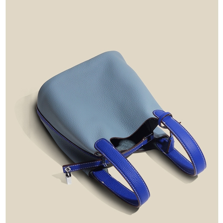Vlasblauwe lederen riememmerhandtassen met binnenzakje